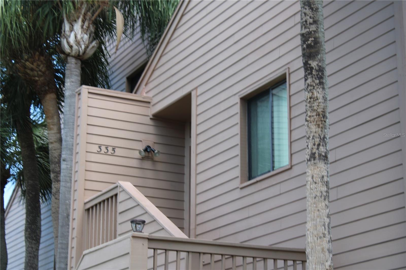335 WINDRUSH LOOP #335, TARPON SPRINGS, FL
