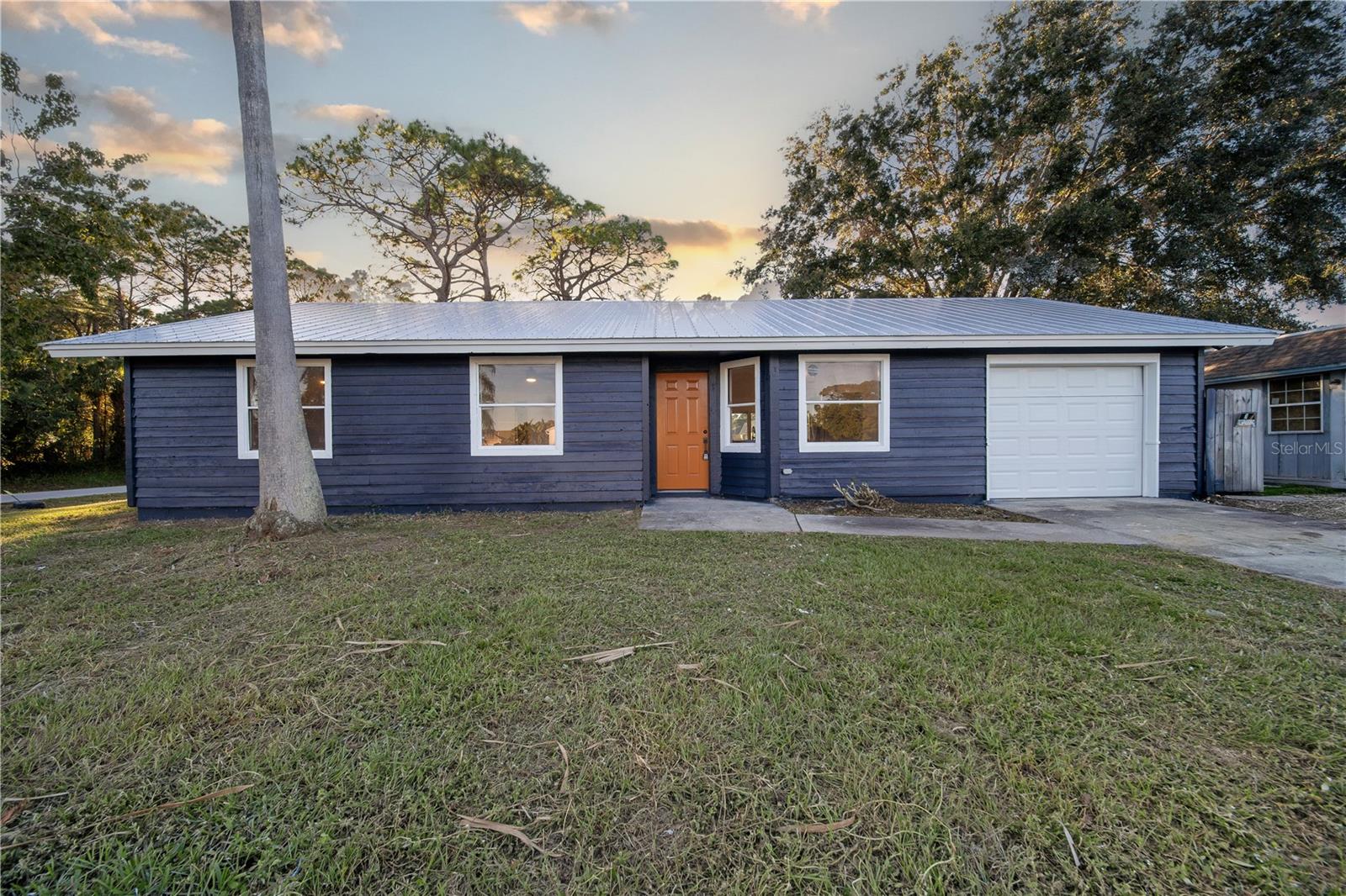 896 TALMADGE AVE SE, PALM BAY, FL — photo 2
