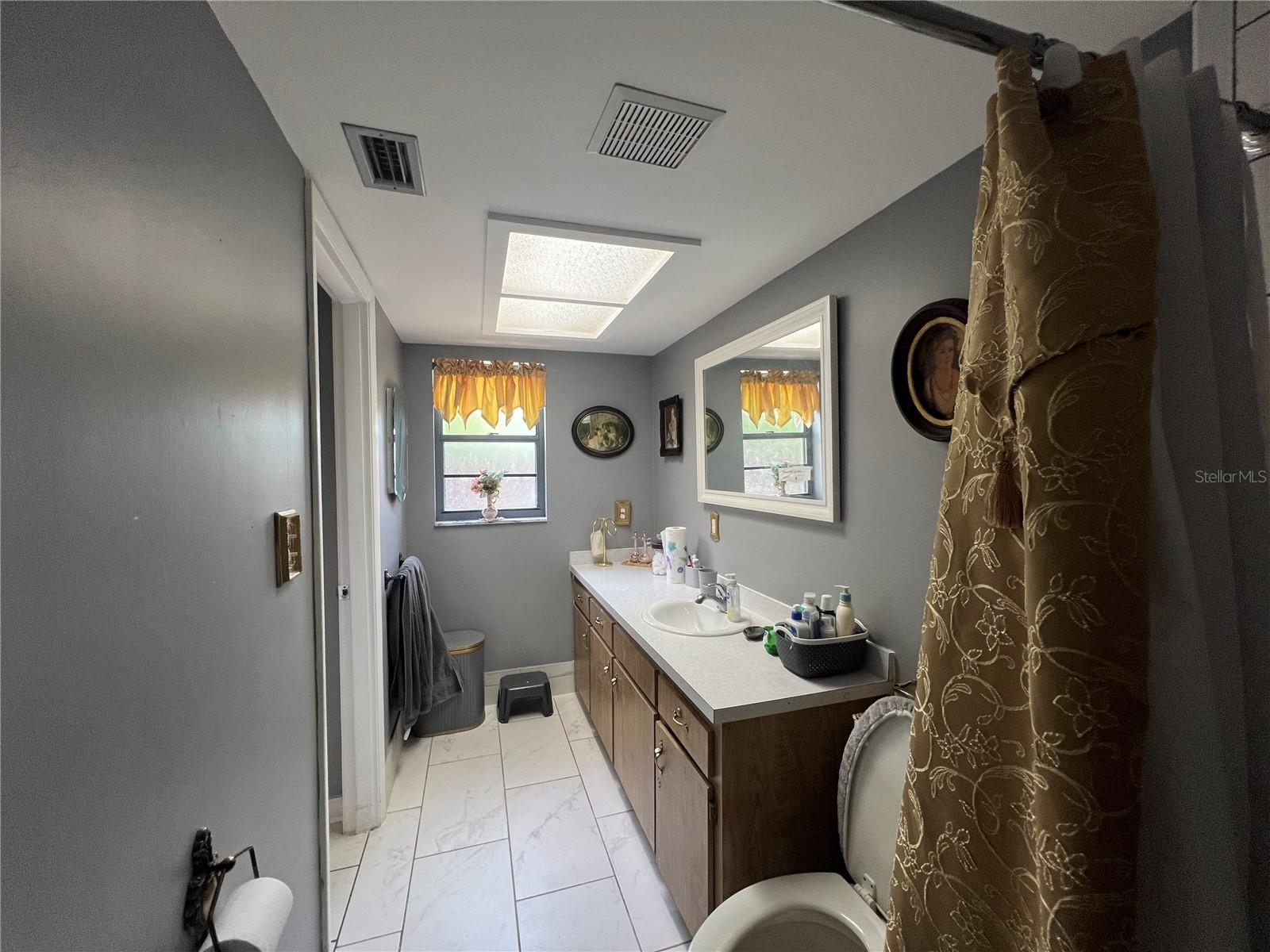 220 NE 11TH ST, CRYSTAL RIVER, FL — photo 8