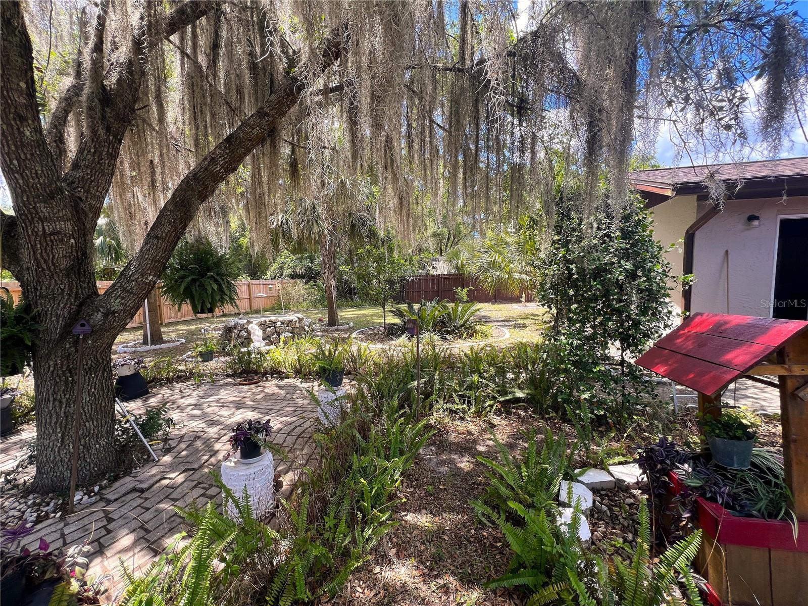 220 NE 11TH ST, CRYSTAL RIVER, FL — photo 18