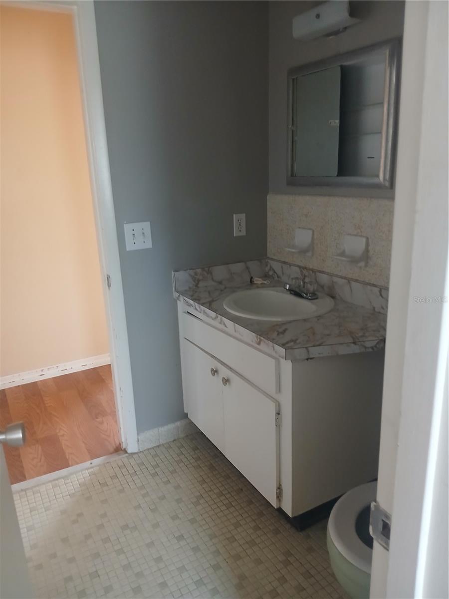 7304 ACORN CIR, SPRING HILL, FL — photo 13
