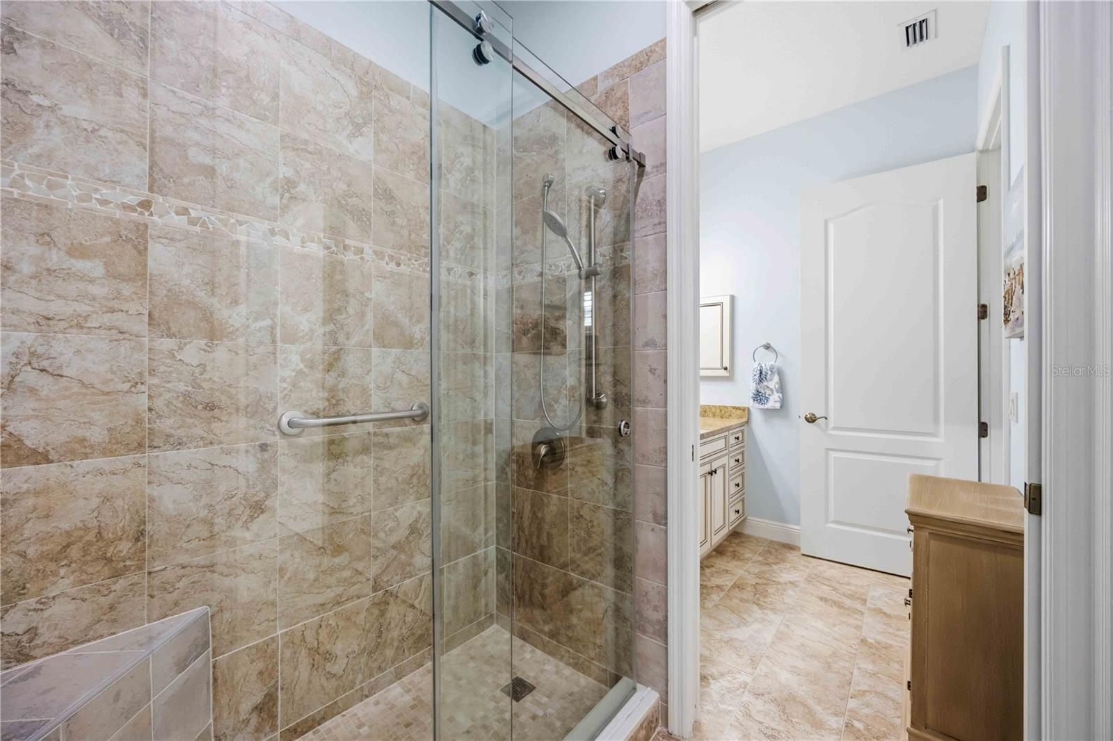 11045 BARNSLEY DR, VENICE, FL — photo 38