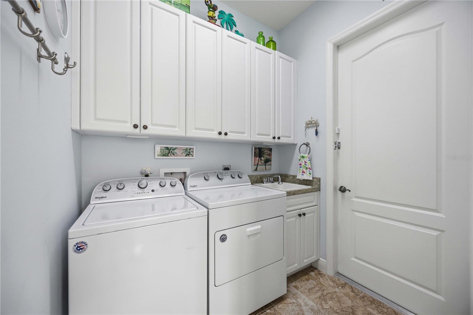 11045 BARNSLEY DR, VENICE, FL — photo 47