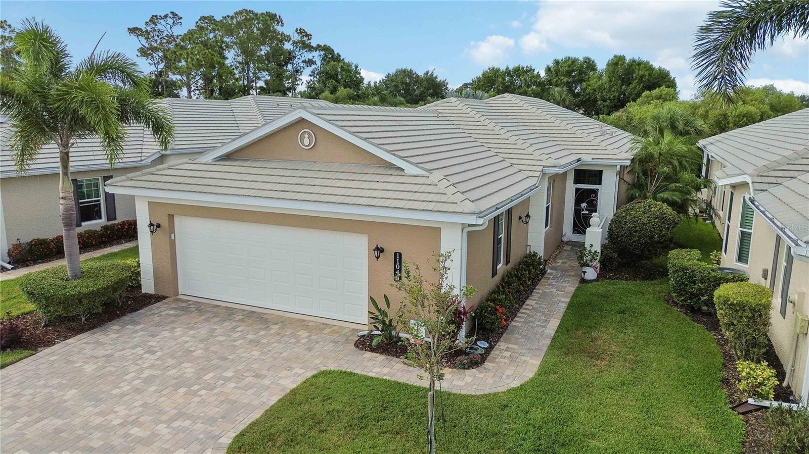 11045 BARNSLEY DR, VENICE, FL