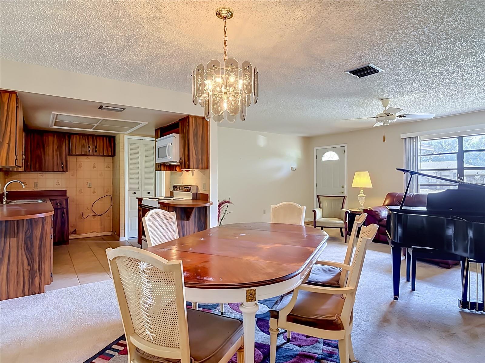 625 BRUNSWICK TER, DELTONA, FL — photo 15