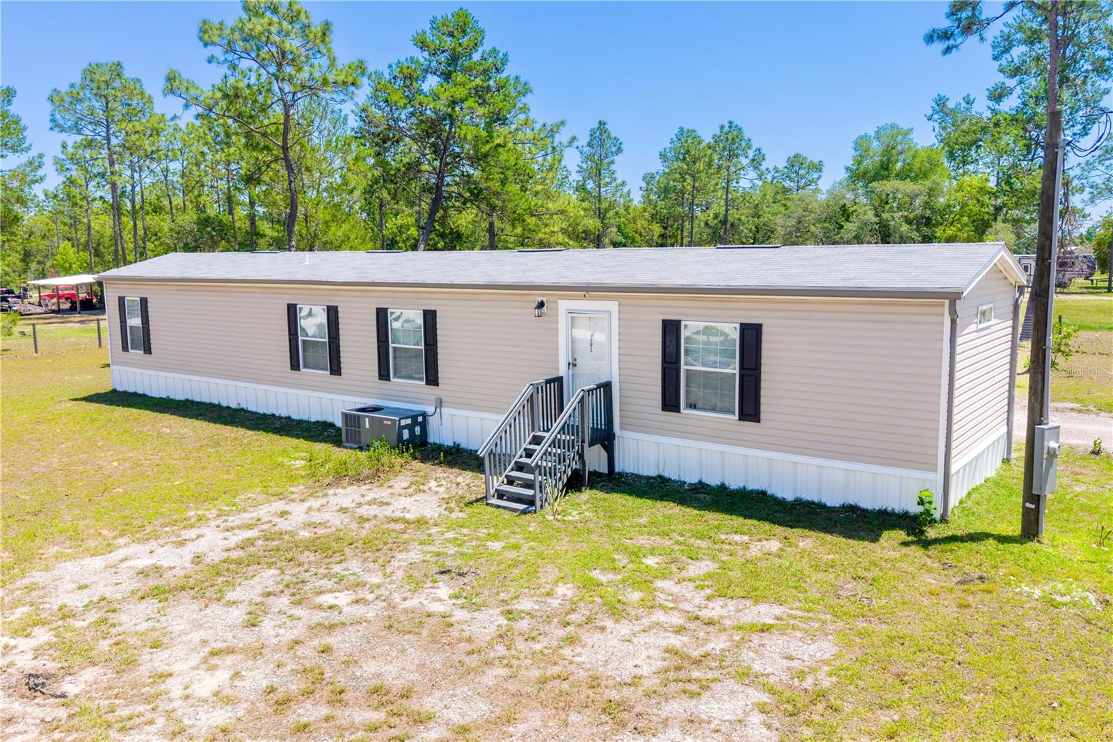 191 NE 136TH CT, WILLISTON, FL — photo 2