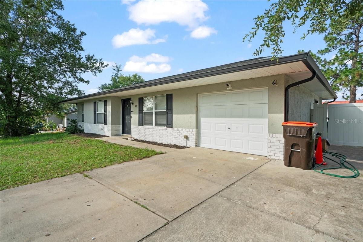 24 SAPPHIRE WAY, OCALA, FL — photo 2
