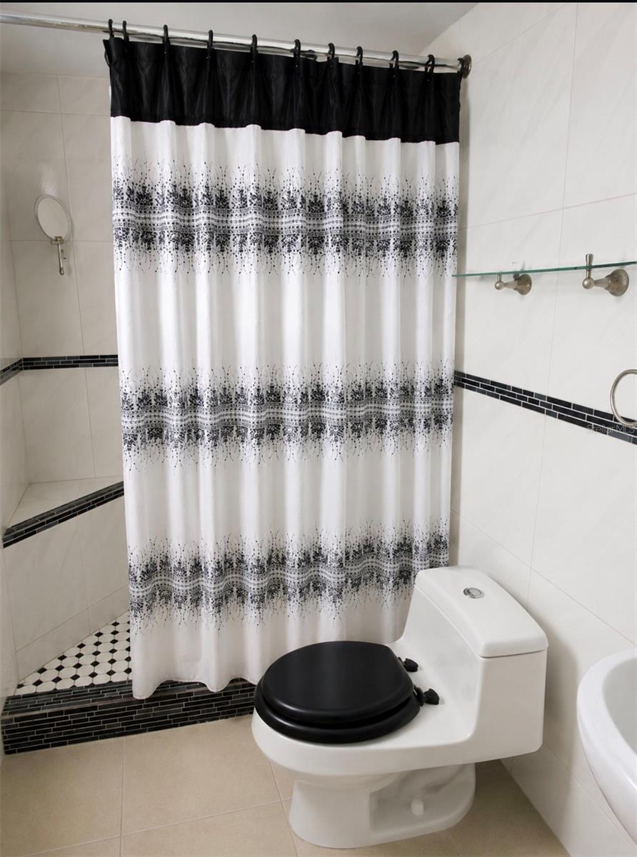 6831 W 14 CT #306, HIALEAH, FL — photo 12