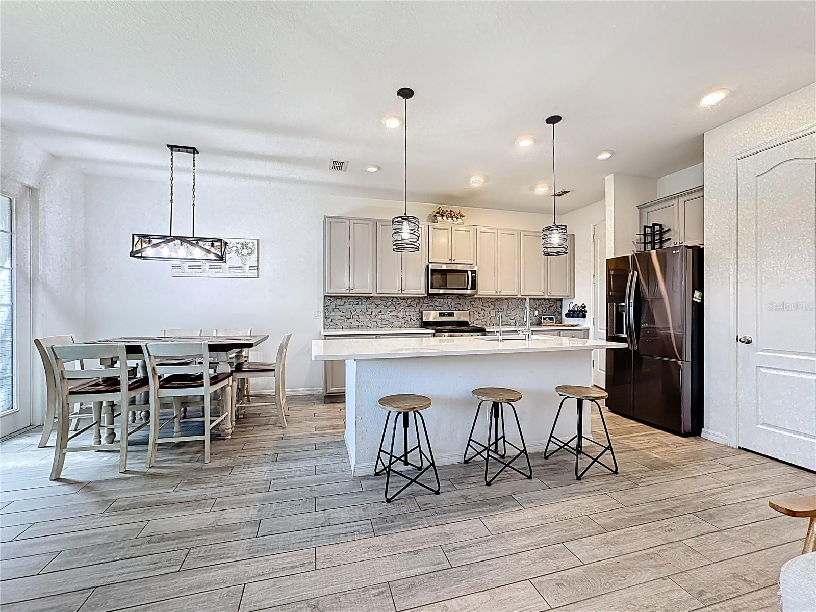 721 BENOI DR, DAVENPORT, FL — photo 8