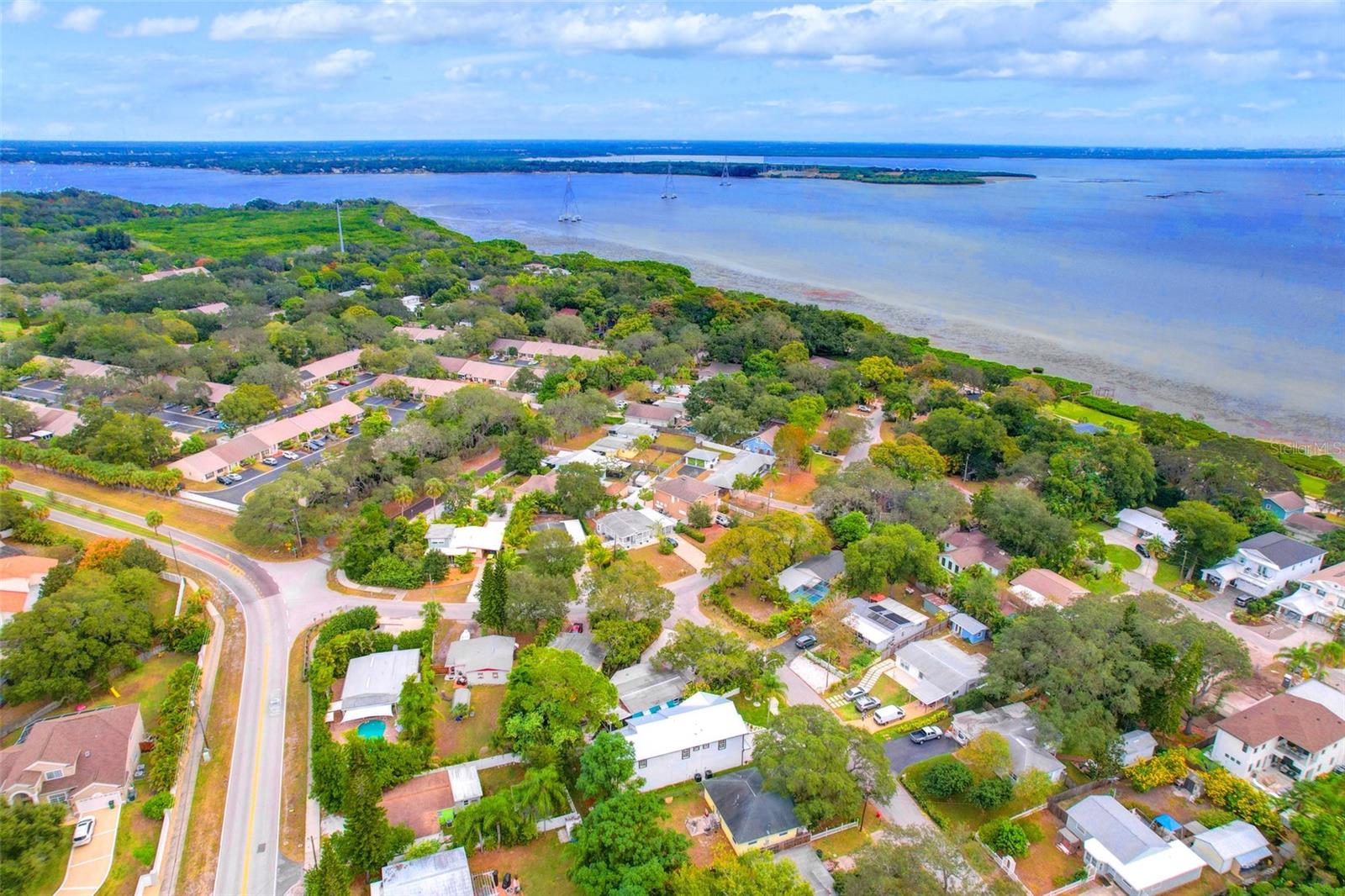 1105 CONANT AVE, SAFETY HARBOR, FL — photo 3