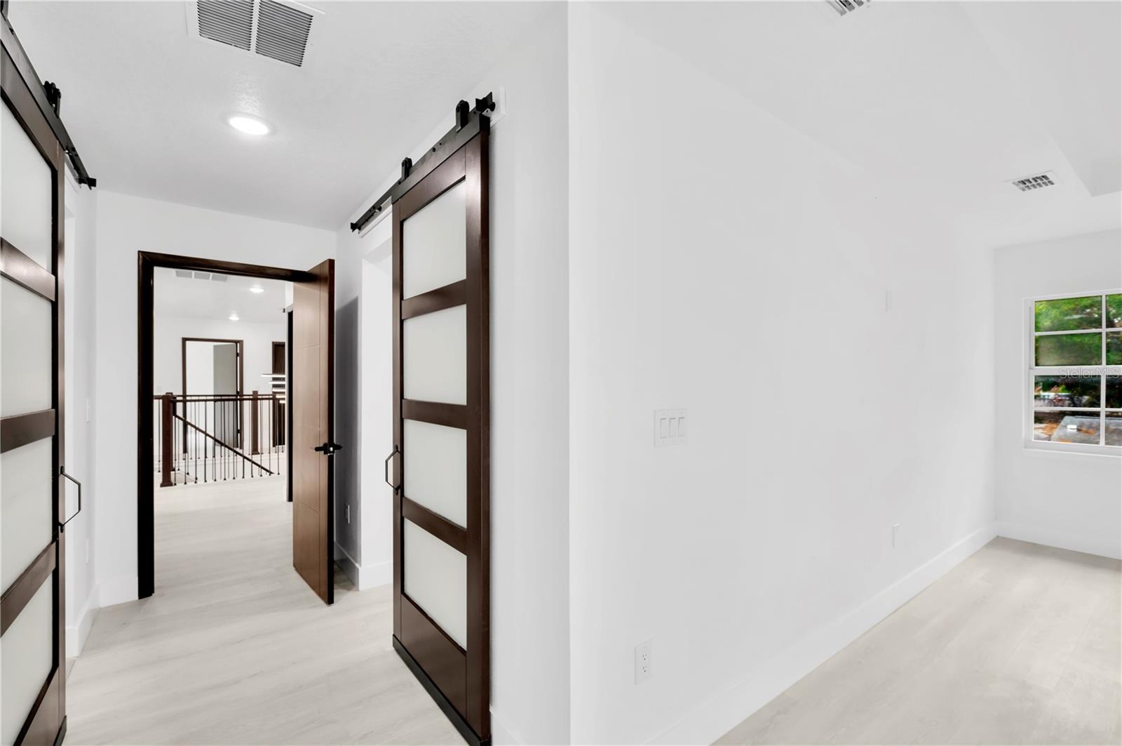 1105 CONANT AVE, SAFETY HARBOR, FL — photo 24