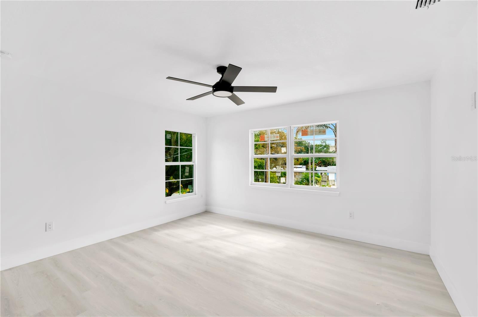 1105 CONANT AVE, SAFETY HARBOR, FL — photo 29