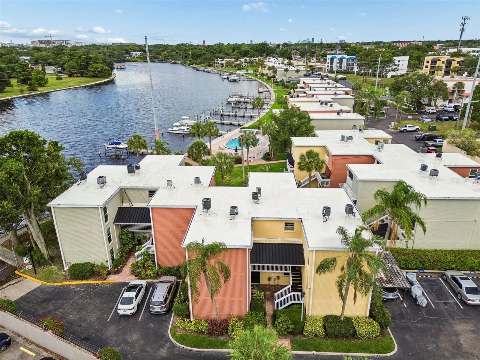 2424 W TAMPA BAY BLVD #I204, TAMPA, FL — photo 42