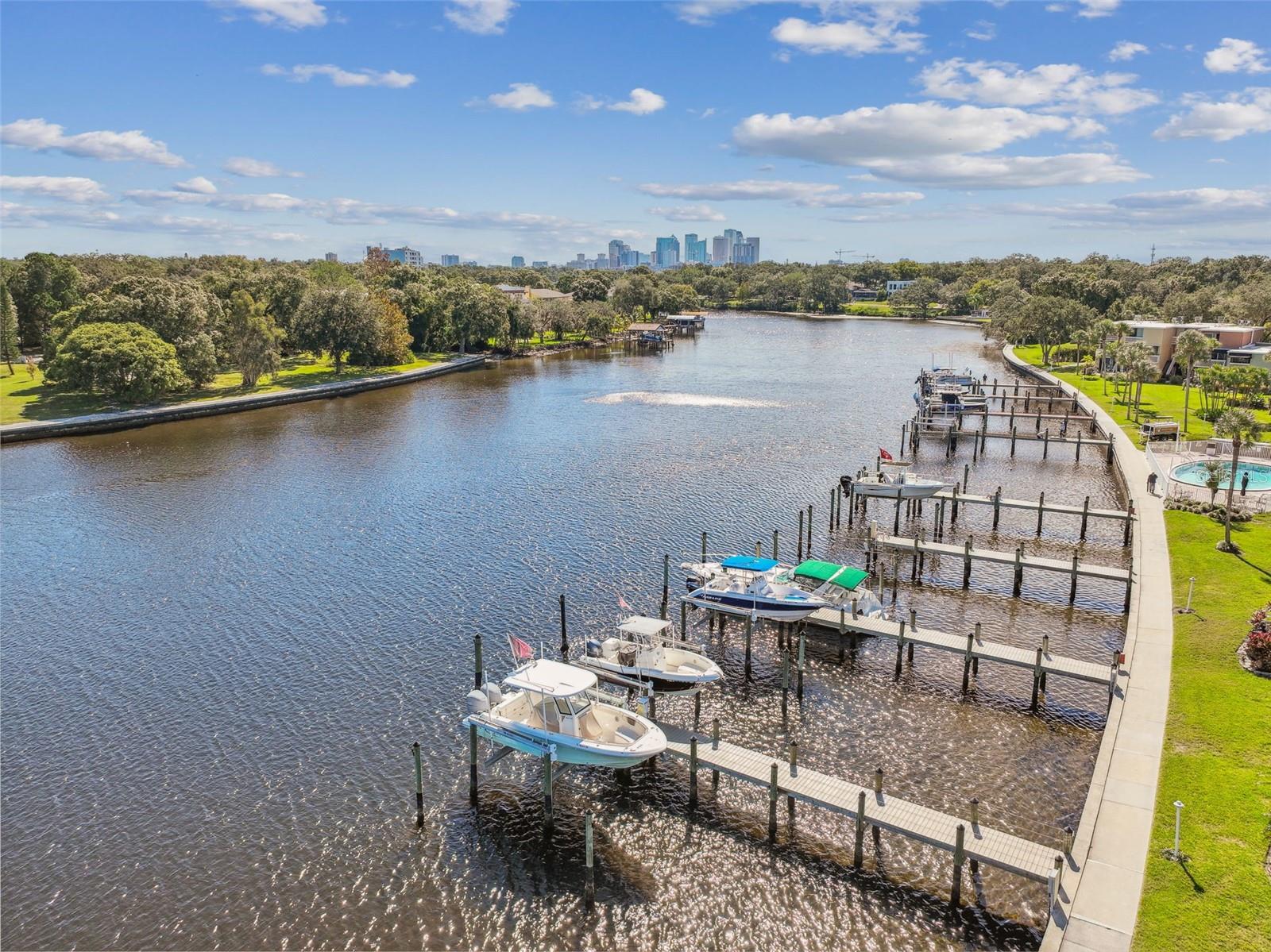 2424 W TAMPA BAY BLVD #I204, TAMPA, FL — photo 49