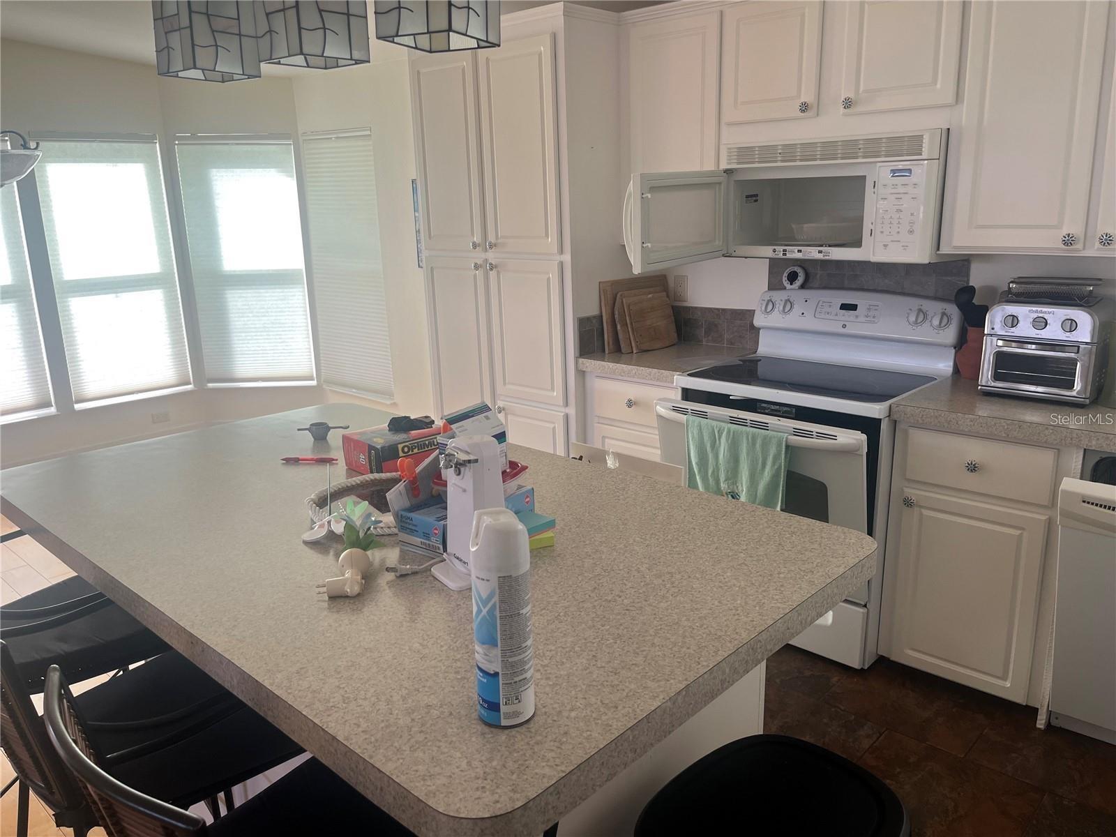 3364 GOLDA CIR, NORTH FORT MYERS, FL — photo 3