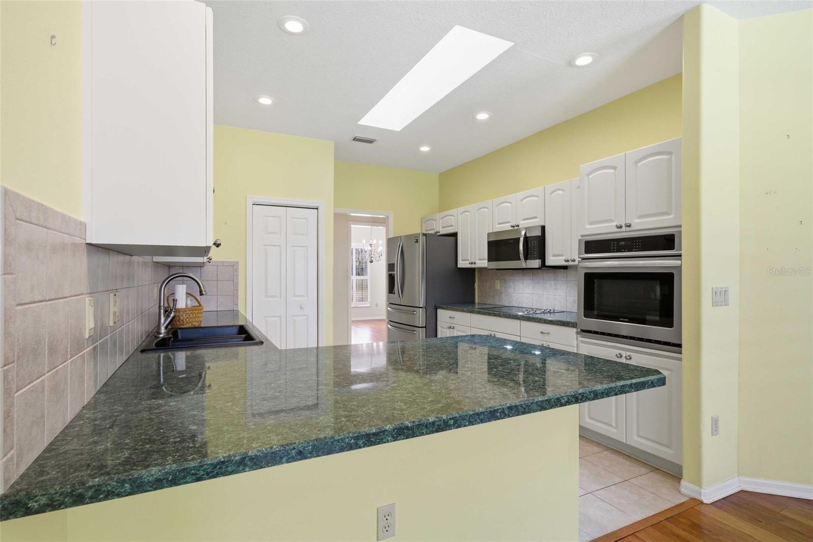 39 W AMALFI CT, BEVERLY HILLS, FL — photo 24