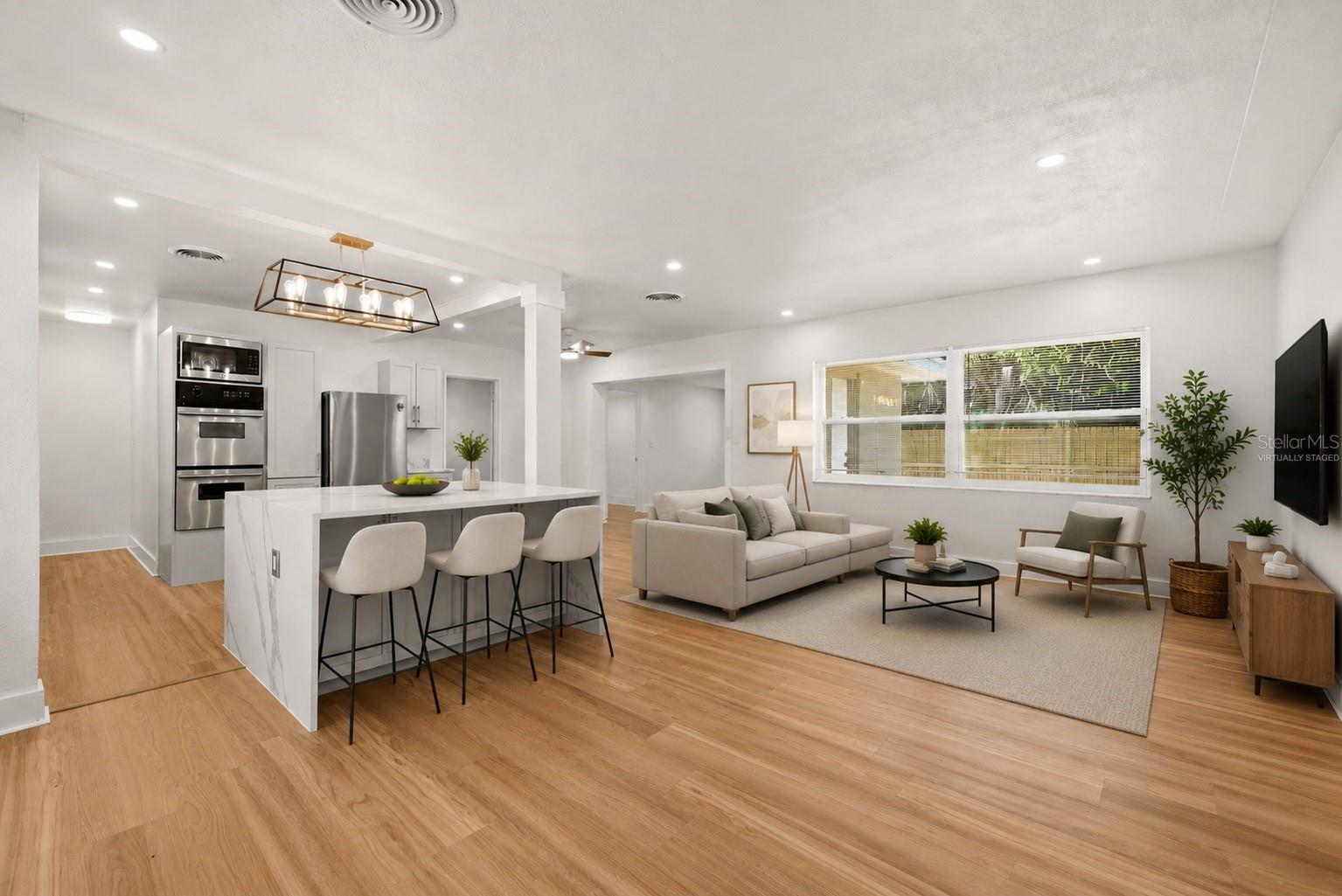 2440 66TH AVE S, ST PETERSBURG, FL — photo 3