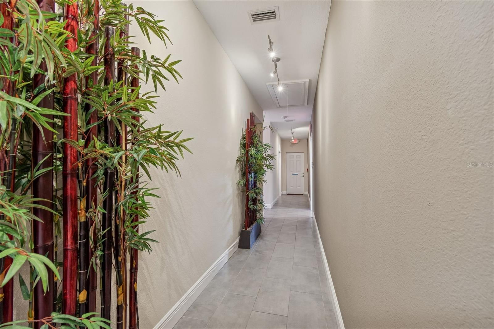 5308 CENTRAL AVE, ST PETERSBURG, FL — photo 35