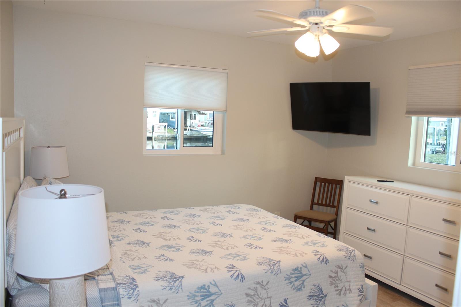 2744 SANDERLING CT, ST JAMES CITY, FL — photo 11