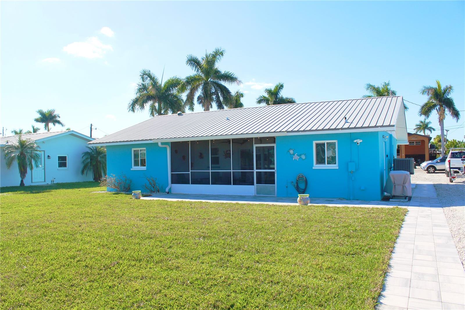 2744 SANDERLING CT, ST JAMES CITY, FL — photo 27