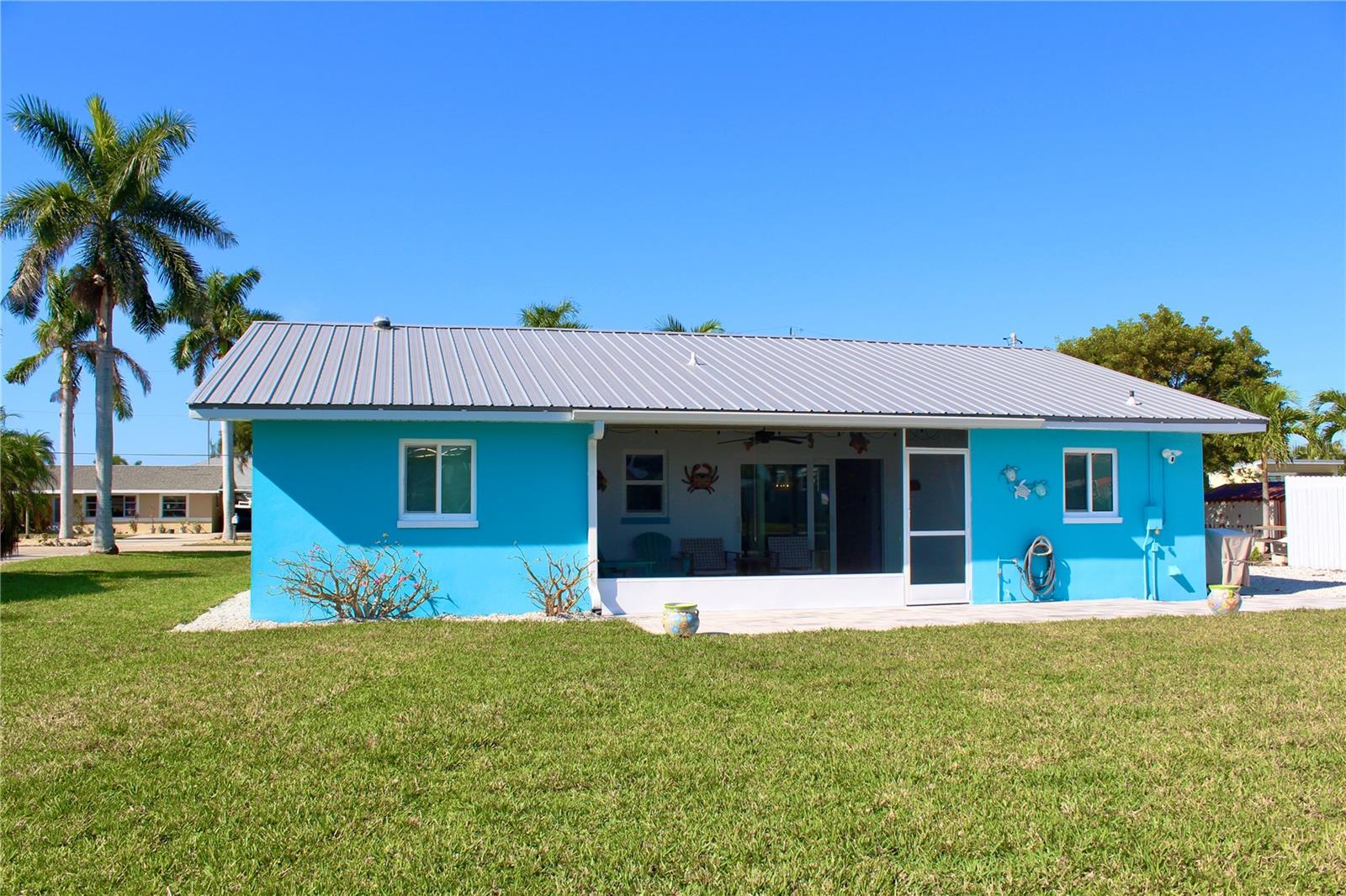 2744 SANDERLING CT, ST JAMES CITY, FL — photo 40