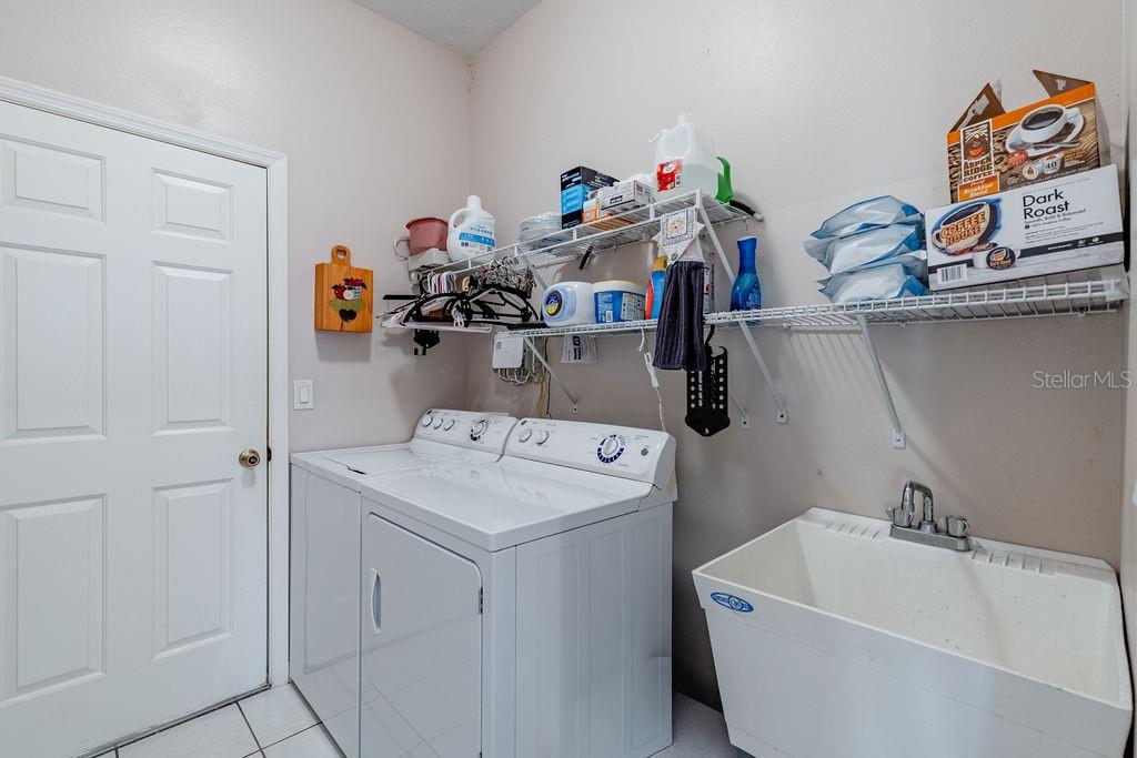 3370 SAINT LUCIA CT, TAVARES, FL — photo 56