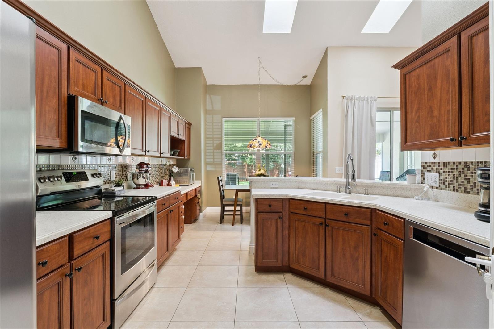 3883 KINGSTON OAKS CV, OVIEDO, FL — photo 9