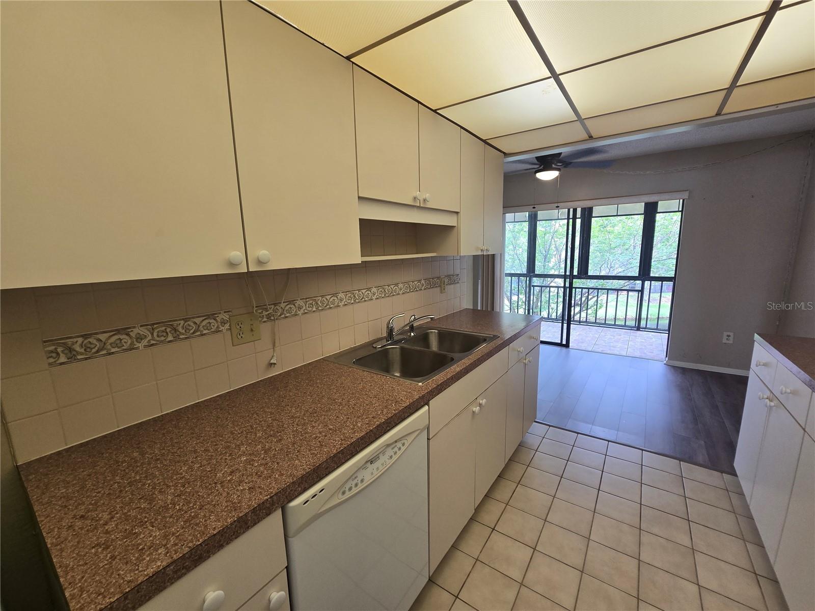 7941 58TH AVE N #202, ST PETERSBURG, FL — photo 10