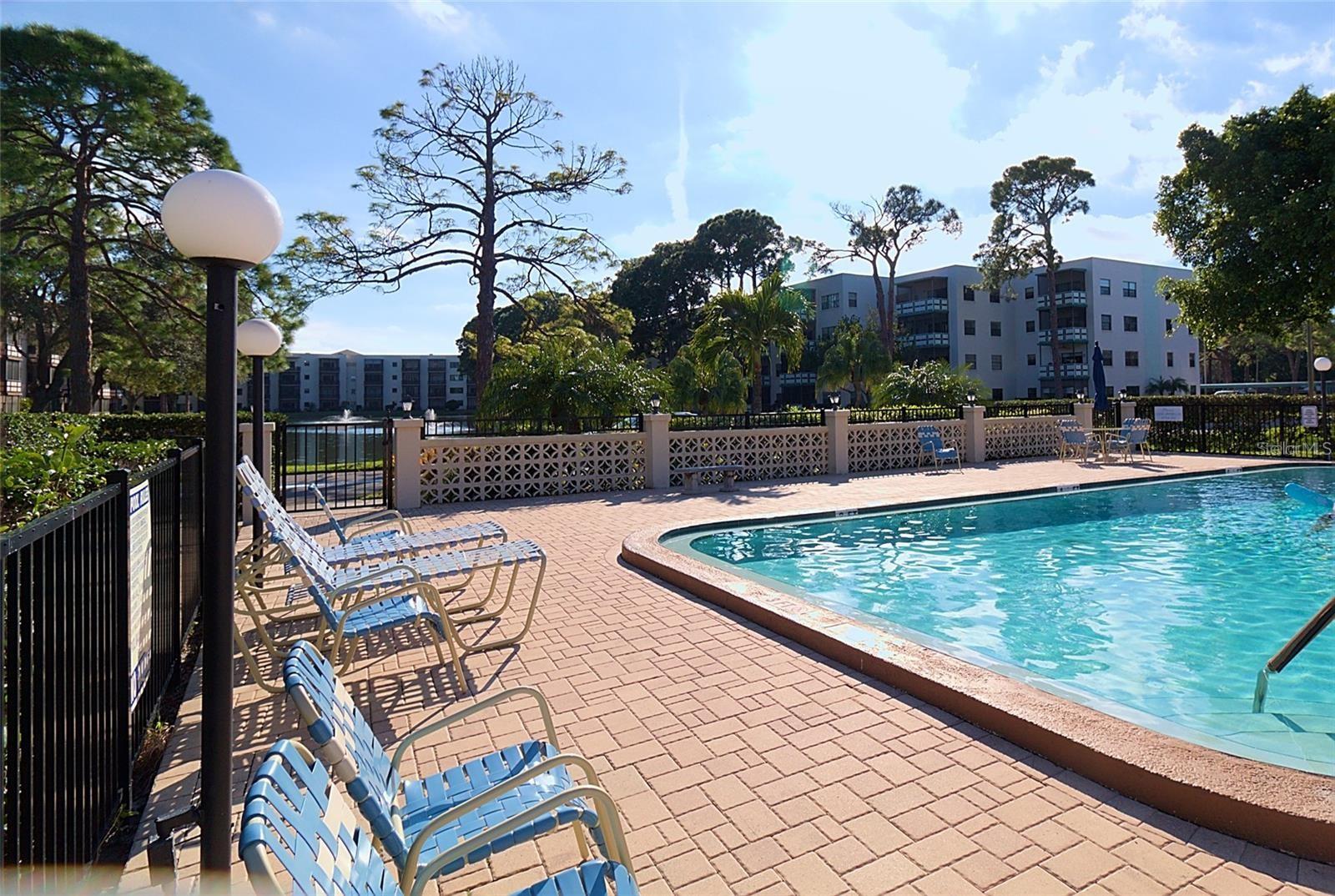 7941 58TH AVE N #202, ST PETERSBURG, FL — photo 45