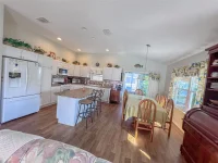 703 ROYAL PALM AVE — photo 15