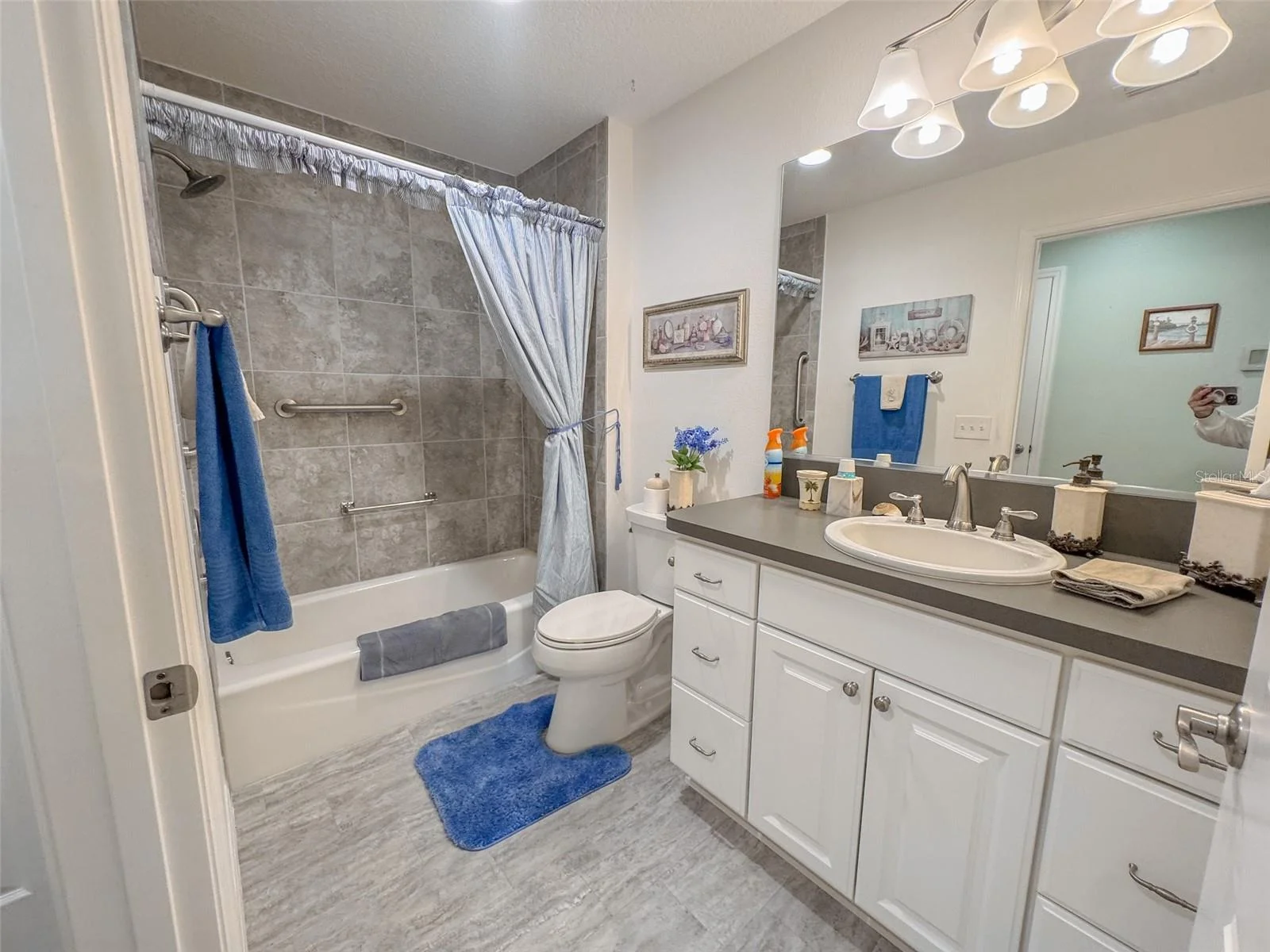 703 ROYAL PALM AVE, LADY LAKE, FL — photo 19