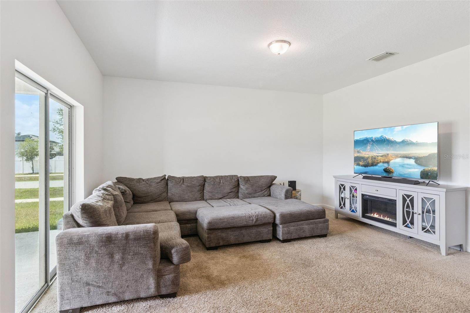 903 SHIMMERING OAKS LN, SEFFNER, FL — photo 10