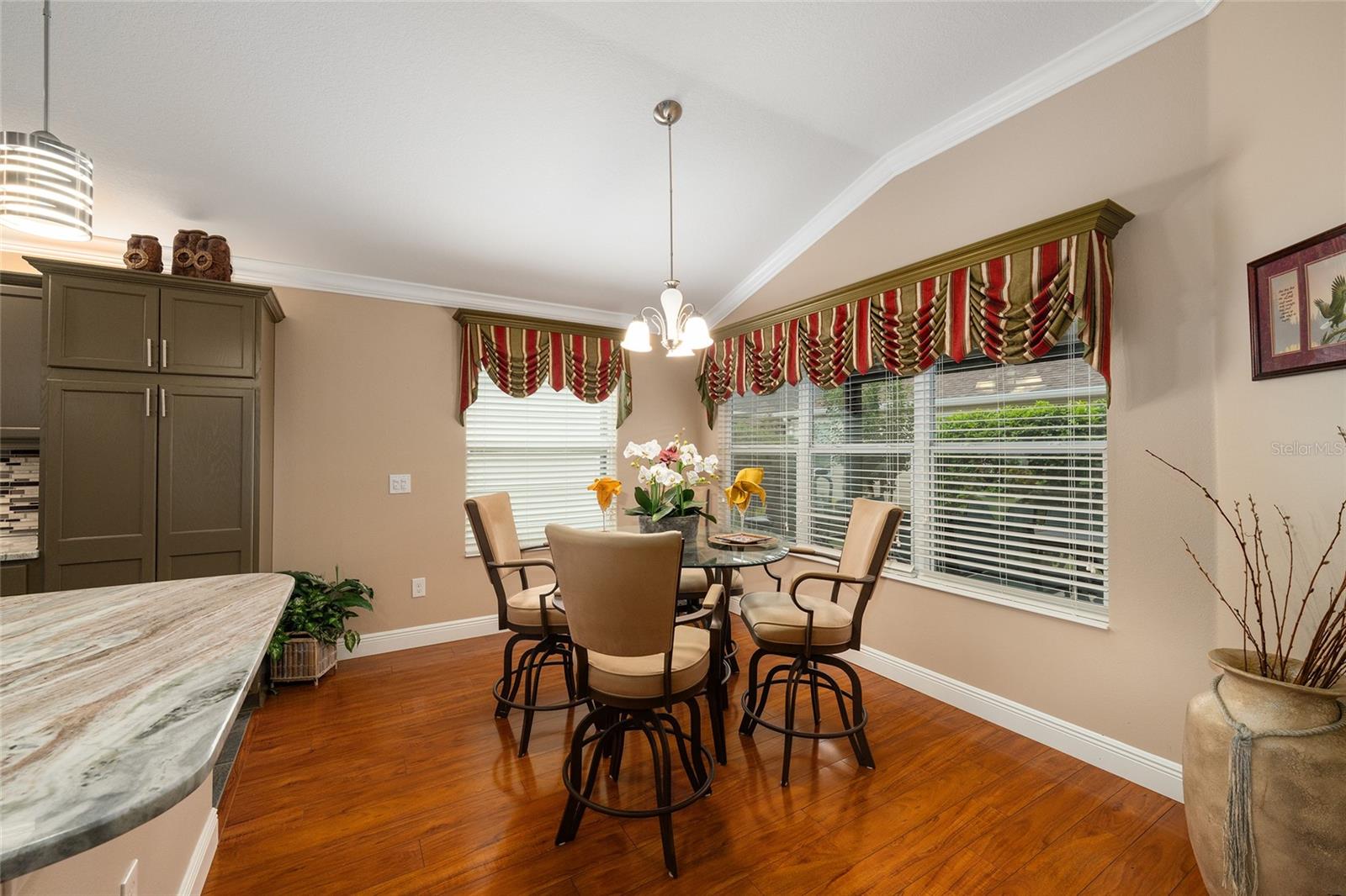 387 HARLOW LN, THE VILLAGES, FL — photo 17