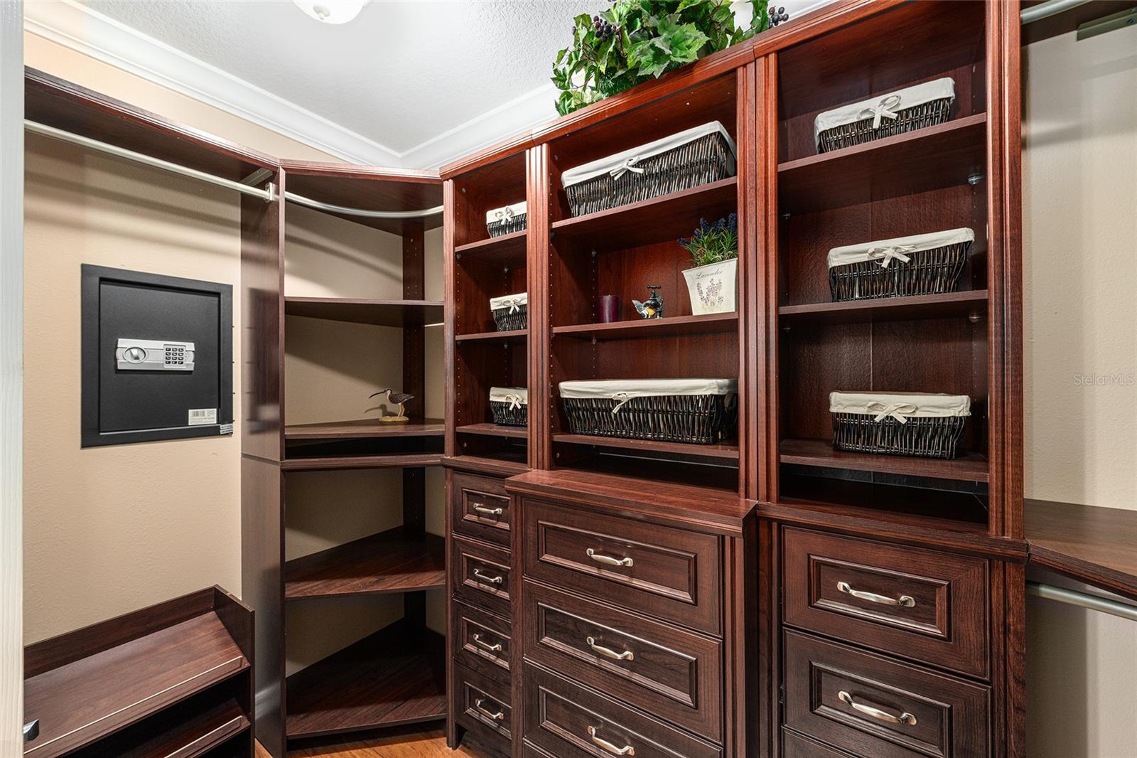 387 HARLOW LN, THE VILLAGES, FL — photo 22