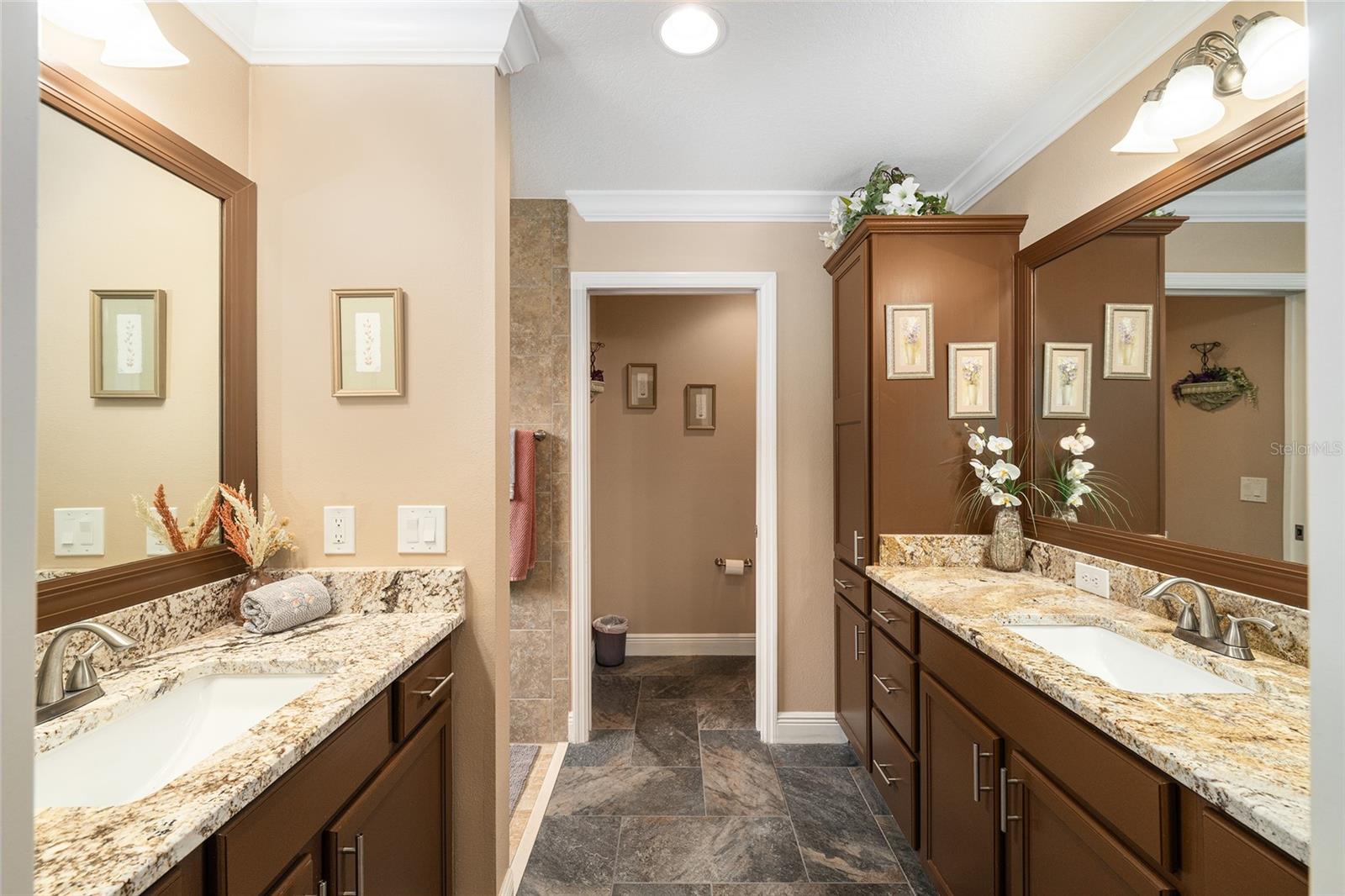 387 HARLOW LN, THE VILLAGES, FL — photo 26