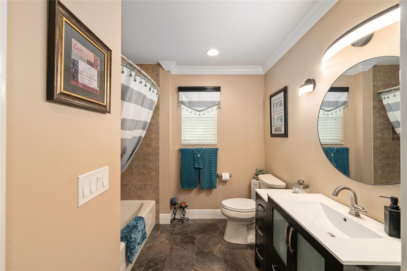 387 HARLOW LN, THE VILLAGES, FL — photo 29