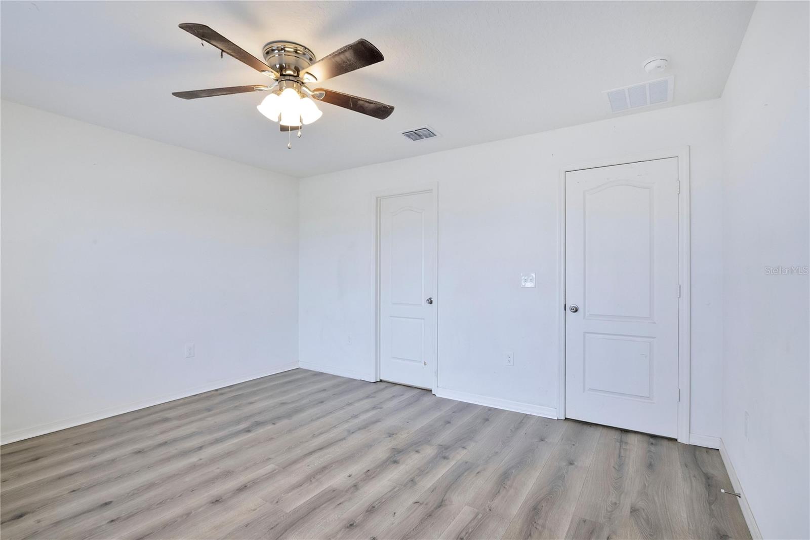 2465 BEGONIA ST, MASCOTTE, FL — photo 43
