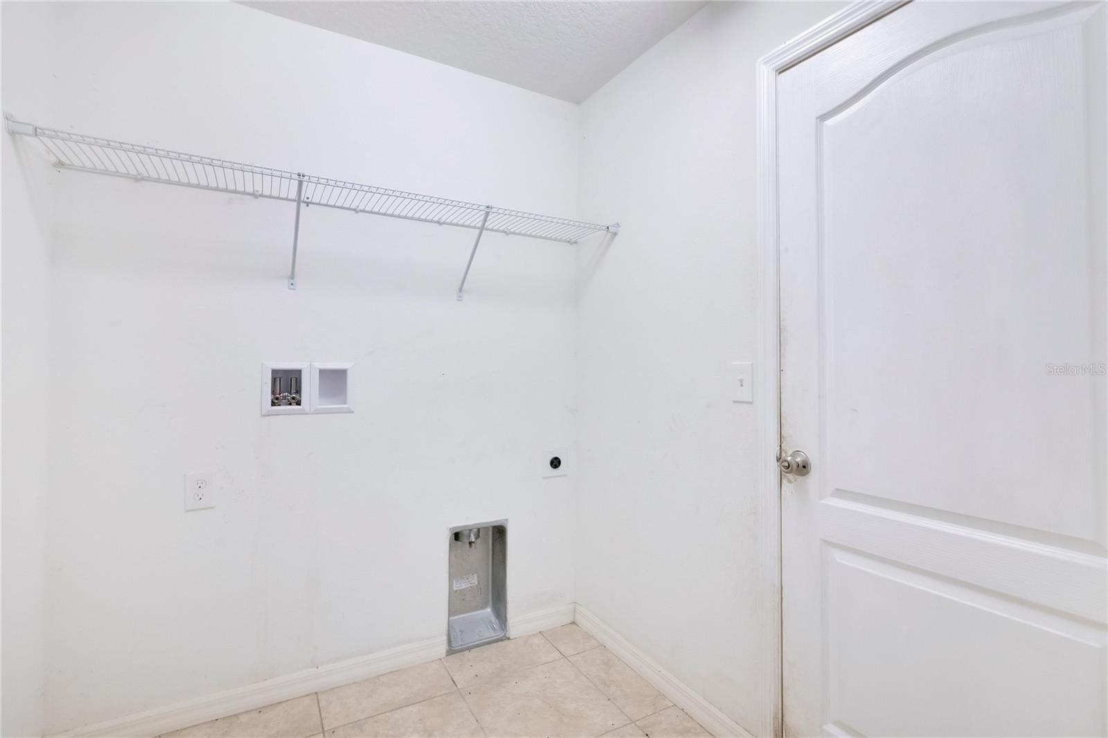 2465 BEGONIA ST, MASCOTTE, FL — photo 75