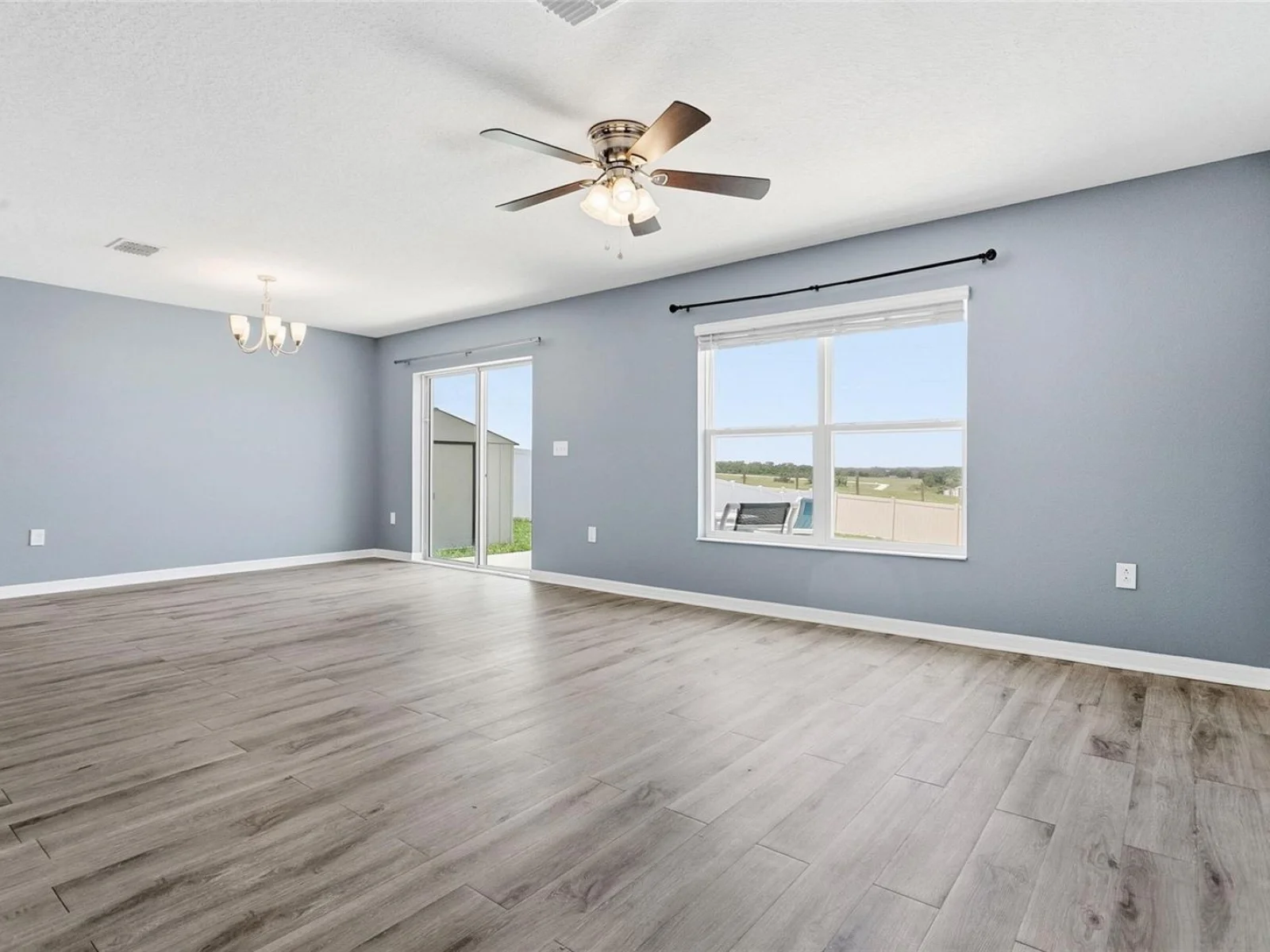 2465 BEGONIA ST, MASCOTTE, FL — photo 26