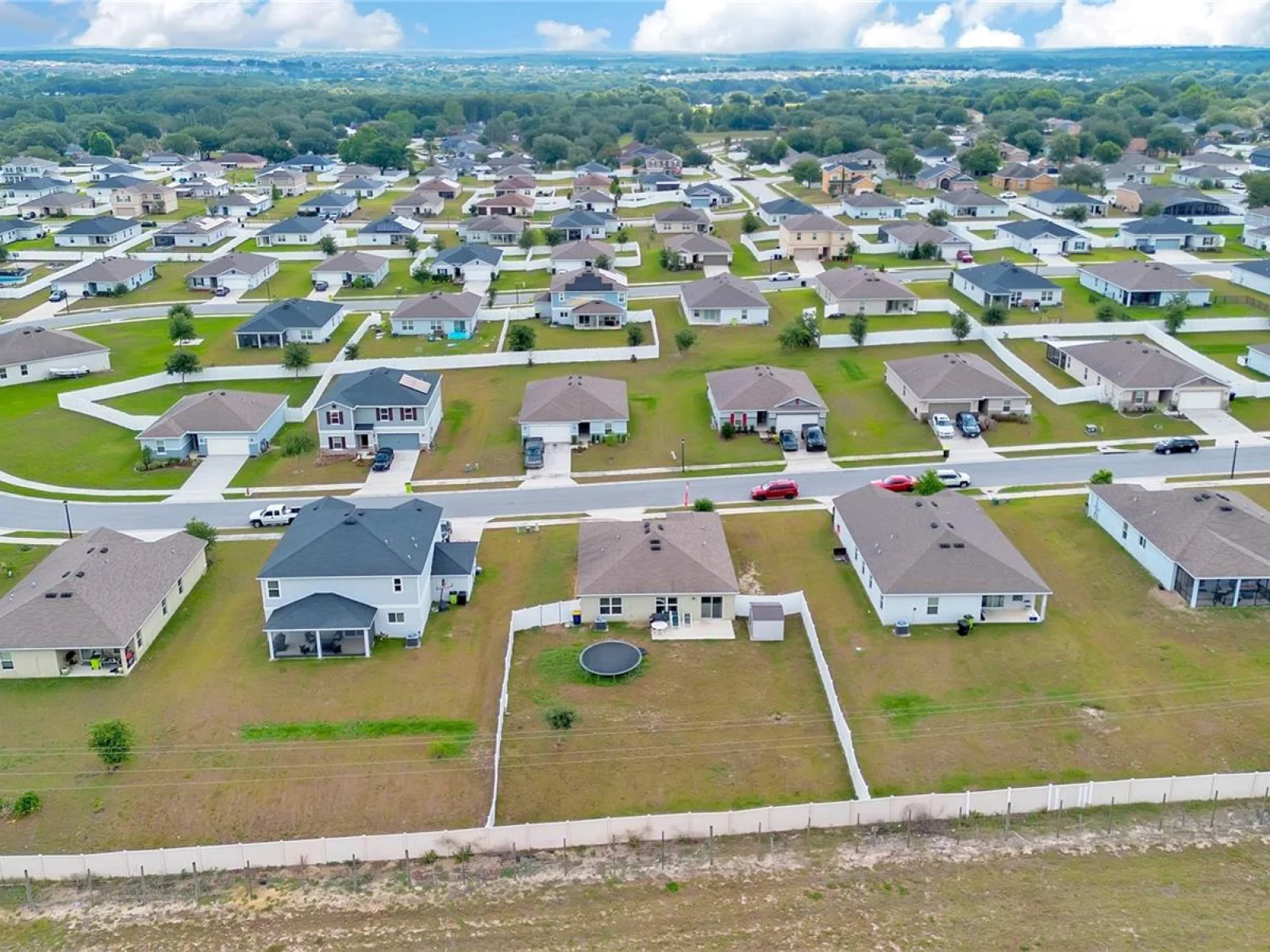 2465 BEGONIA ST, MASCOTTE, FL — photo 96