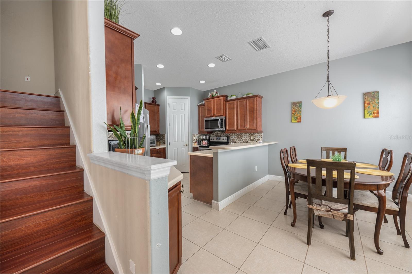 401 SPLIT OAK CT, EUSTIS, FL — photo 27