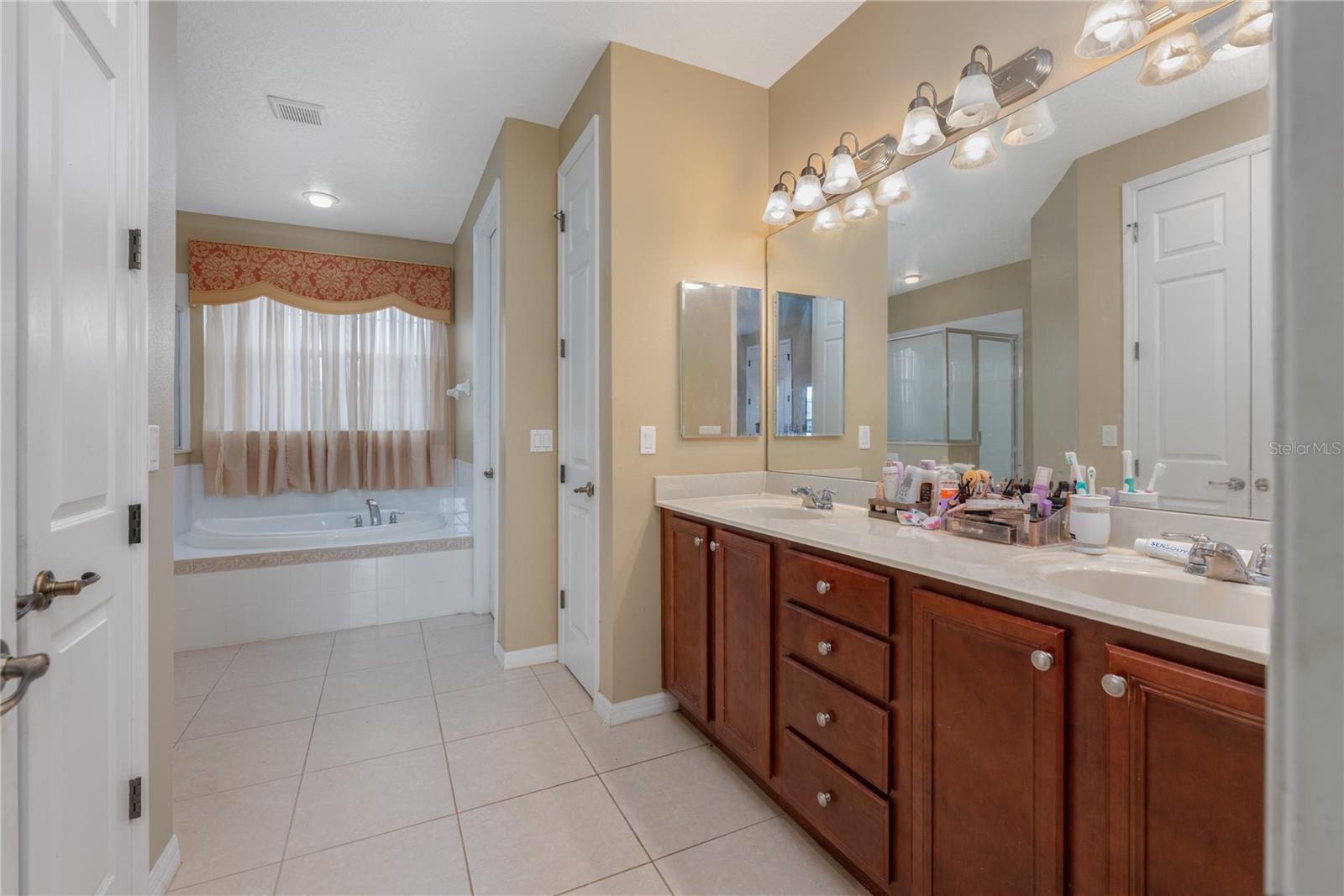 401 SPLIT OAK CT, EUSTIS, FL — photo 44