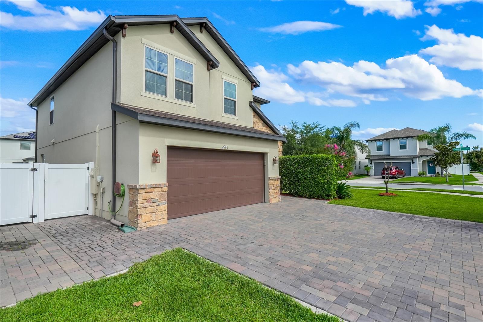 2948 CREST DR, KISSIMMEE, FL — photo 2