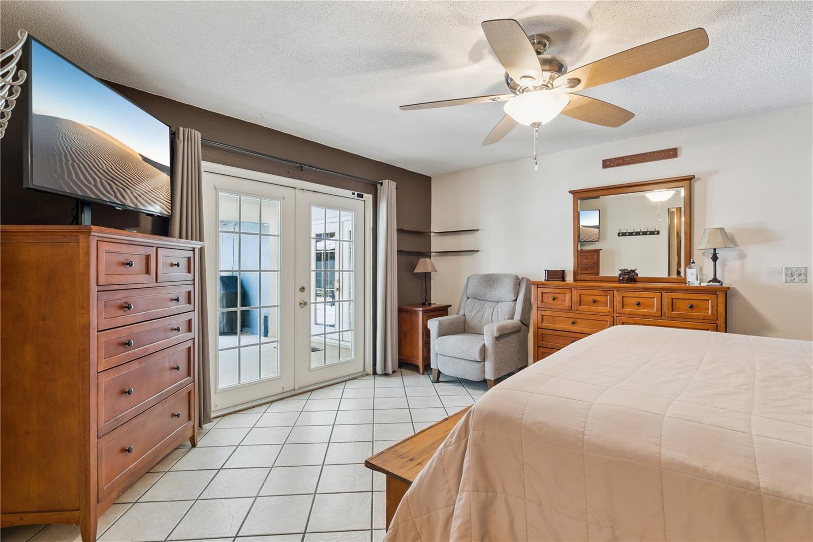 380 E LAKE ST, UMATILLA, FL — photo 16