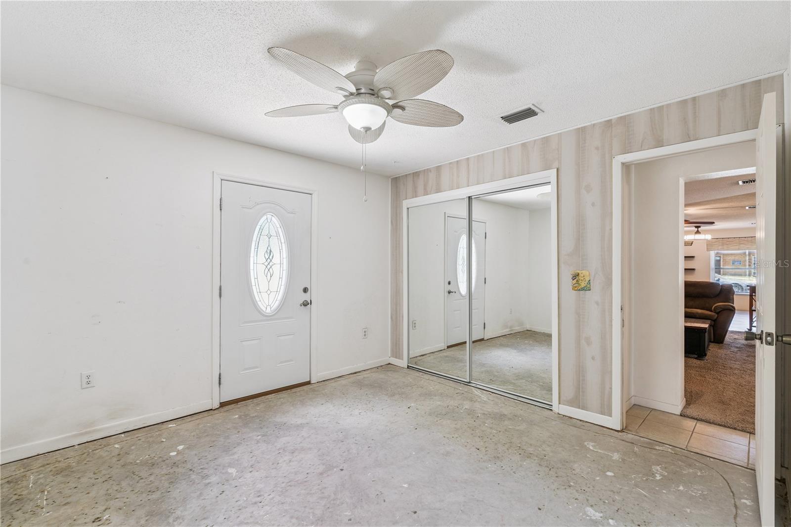 380 E LAKE ST, UMATILLA, FL — photo 26