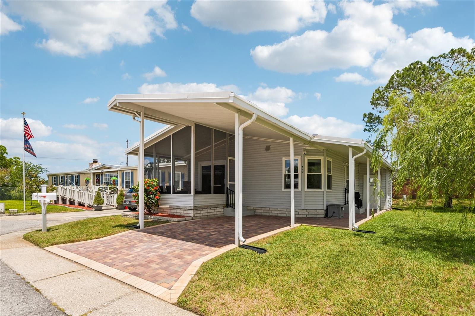 276 PELICAN DR N, OLDSMAR, FL — photo 2