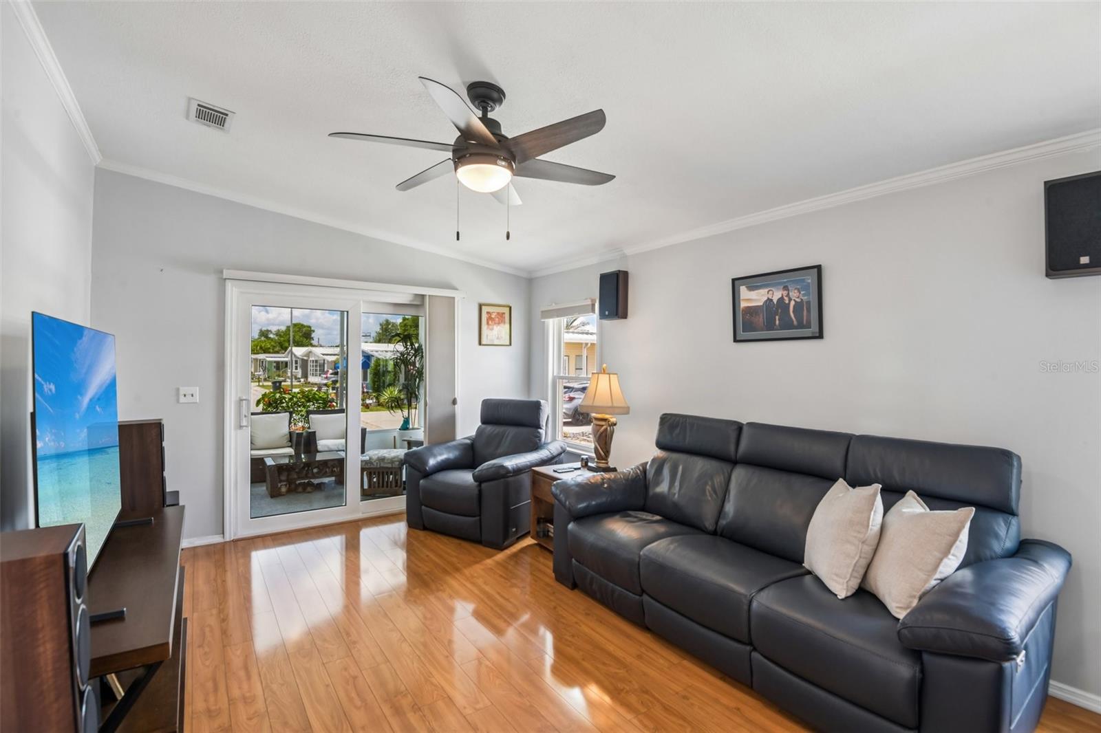 276 PELICAN DR N, OLDSMAR, FL — photo 12