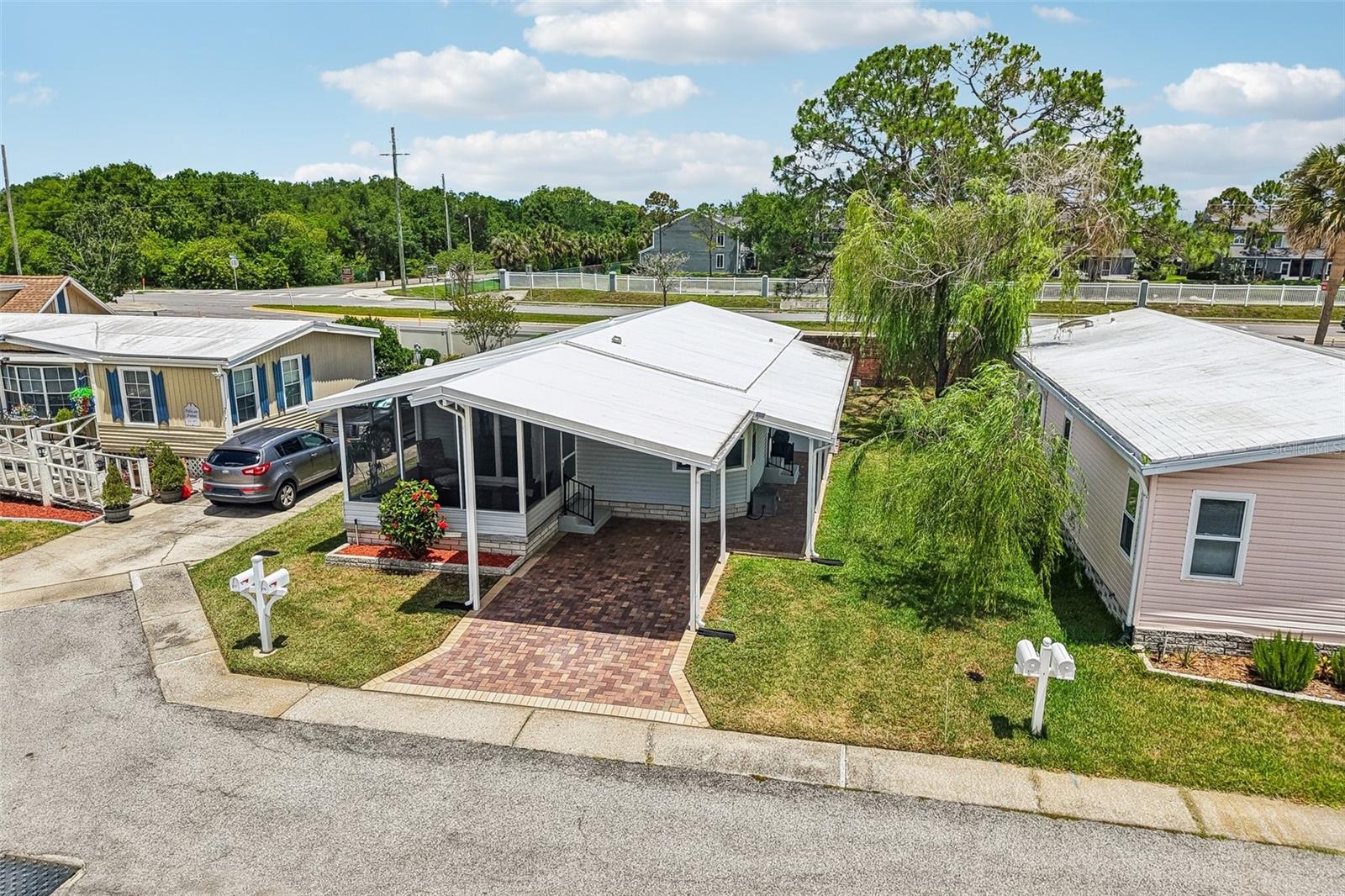 276 PELICAN DR N, OLDSMAR, FL — photo 36