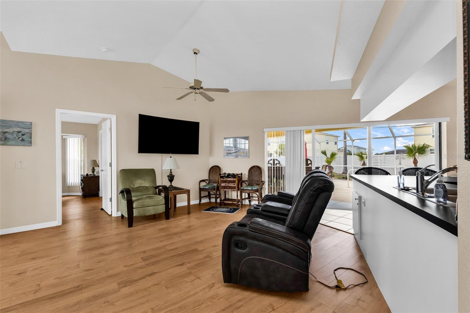 18075 PETOSKEY CIR, PORT CHARLOTTE, FL — photo 10