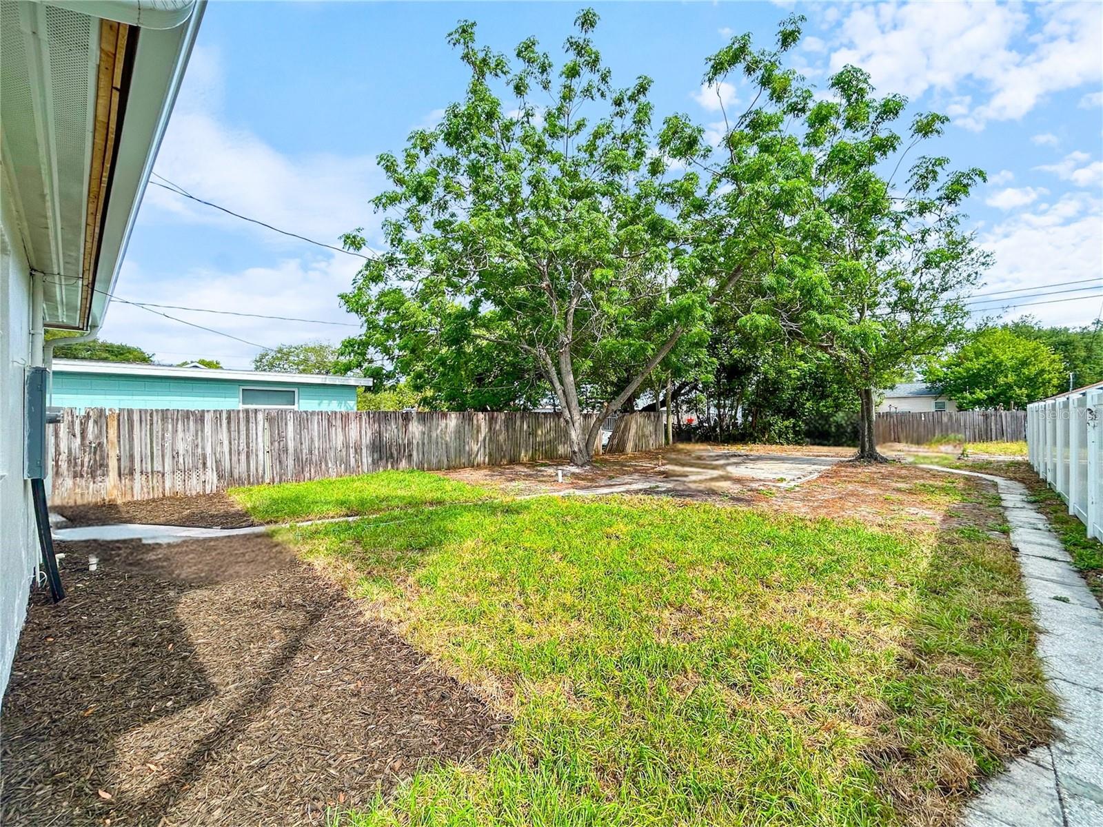 5021 9TH AVE S, GULFPORT, FL — photo 18